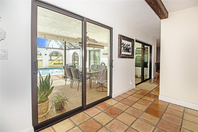 Image 19 of 100 For 11035 26th Dr