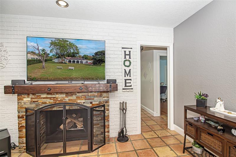 Image 42 of 100 For 11035 26th Dr