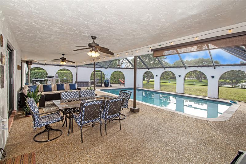 Image 57 of 100 For 11035 26th Dr