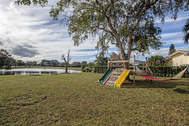 Image 74 of 100 For 11035 26th Dr