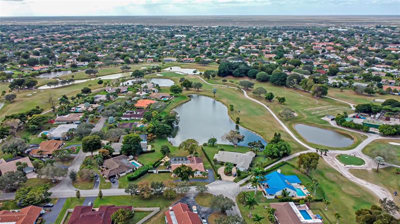 Image 94 of 100 For 11035 26th Dr