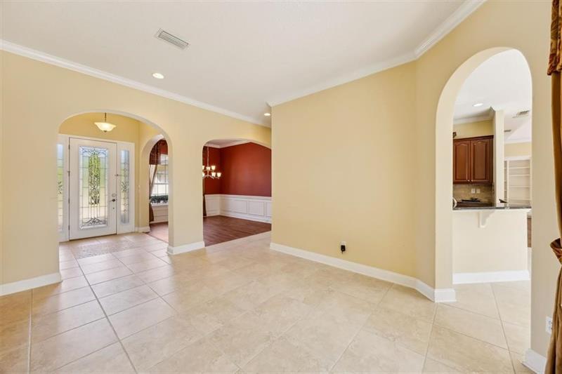 Image 12 of 37 For 85098 Majestic Walk Circle
