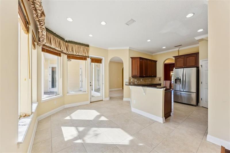 Image 16 of 37 For 85098 Majestic Walk Circle