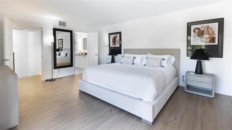 Image 23 of 32 For 8204 23rd St  D