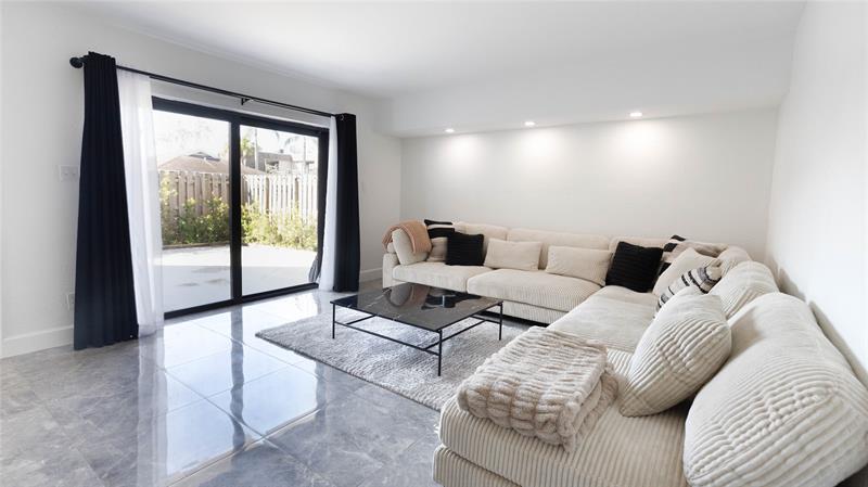 Image 5 of 32 For 8204 23rd St  D