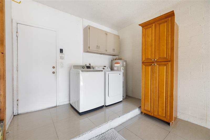 Image 15 of 31 For 1512 106th Ave