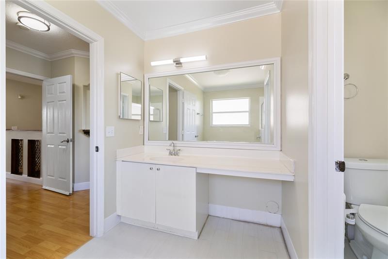 Image 20 of 31 For 1512 106th Ave