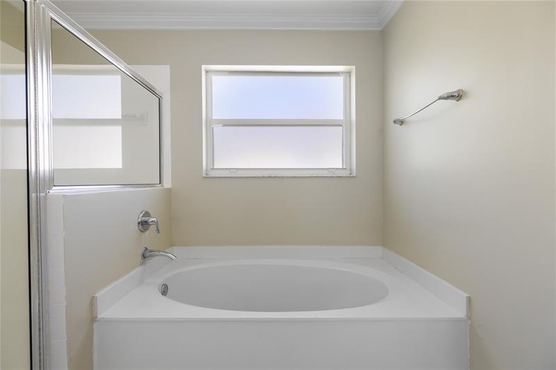 Image 22 of 31 For 1512 106th Ave