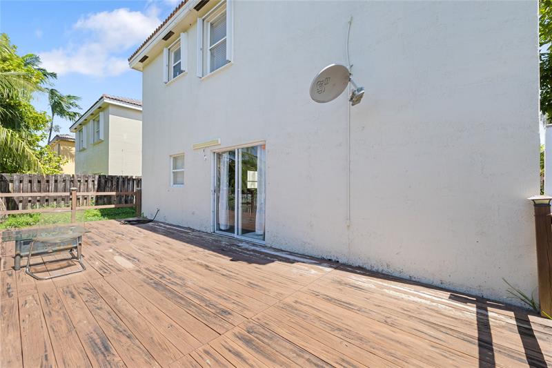 Image 25 of 31 For 1512 106th Ave