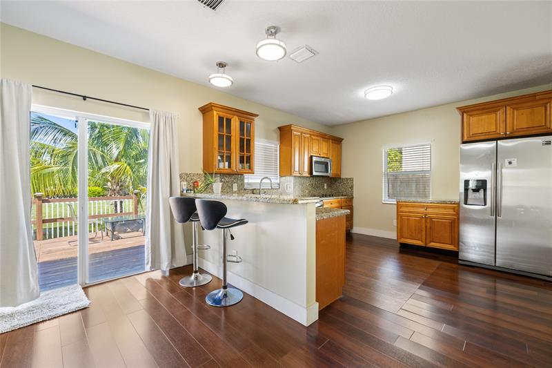 Image 6 of 31 For 1512 106th Ave