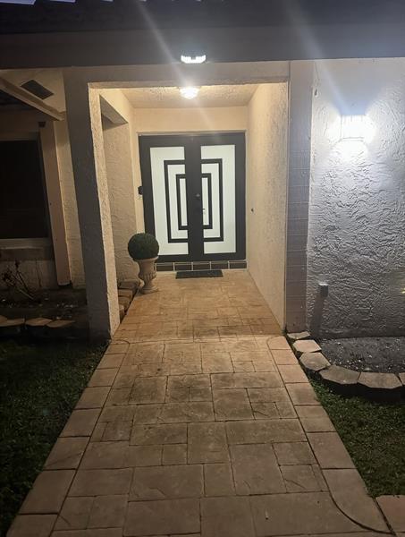 Image 17 of 61 For 402 107th Ave