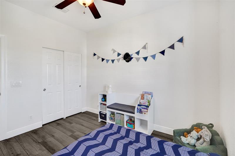 Image 38 of 50 For 228 6th Ct  