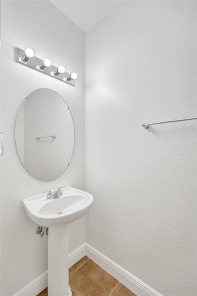 Image 8 of 50 For 228 6th Ct  