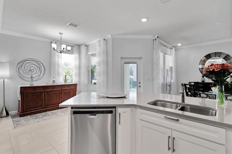 Image 22 of 52 For 1465 Mulligan Dr