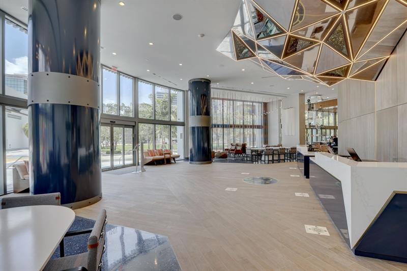 Image 37 of 40 For 100 Las Olas Blvd  4301