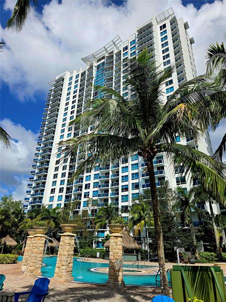 Image 46 of 53 For 2641 Flamingo Rd  1105n