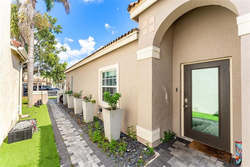 Details for 3982 62nd Ct, Coconut Creek, FL 33073