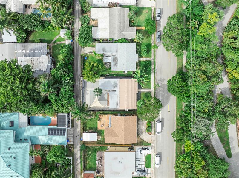 Image 43 of 58 For 828 Johnson St