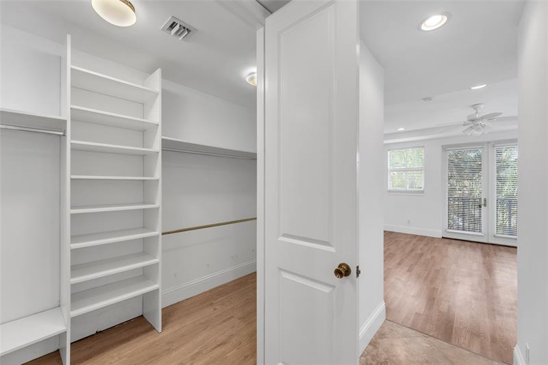 Image 49 of 62 For 416 11th St  