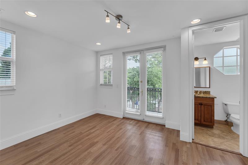 Image 55 of 62 For 416 11th St  