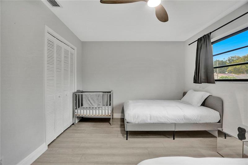 Image 12 of 26 For 5170 89th Ter