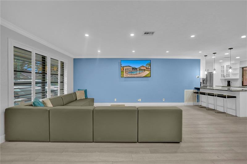 Image 4 of 26 For 5170 89th Ter