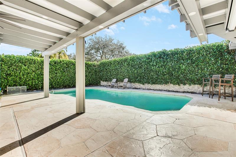 Image 18 of 20 For 10918 56th Court