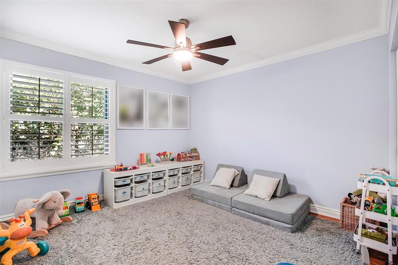 Image 14 of 20 For 10918 56th Court