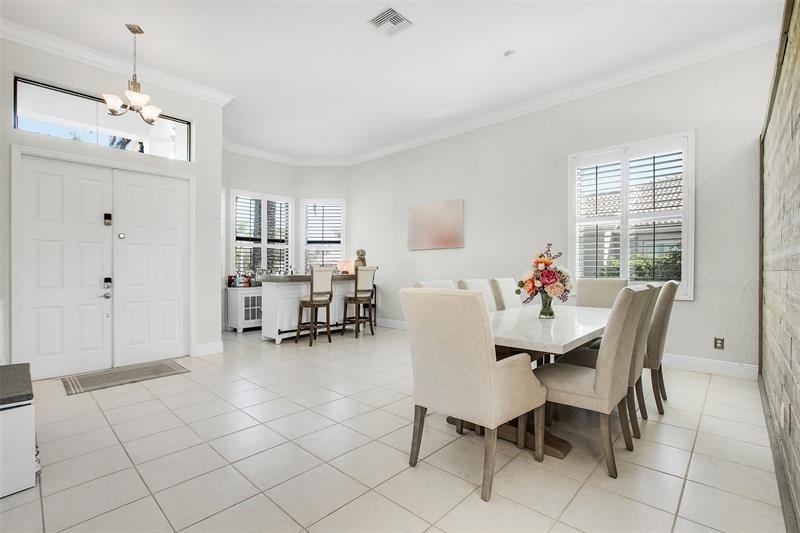 Image 7 of 20 For 10918 56th Court