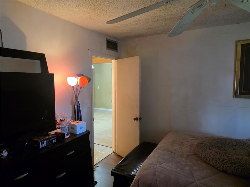 Image 5 of 22 For 959 2nd Ave  135