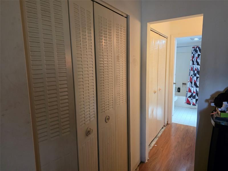 Image 7 of 22 For 959 2nd Ave  135