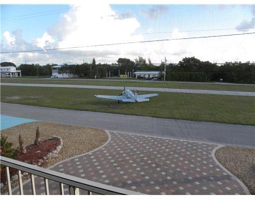 Image 10 of 12 For 104 Airport Rd