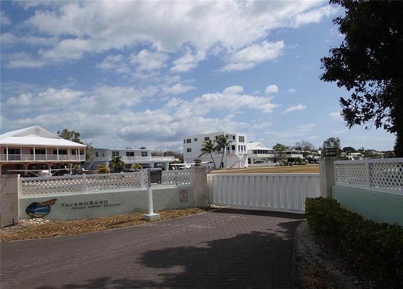 Image 4 of 12 For 104 Airport Rd