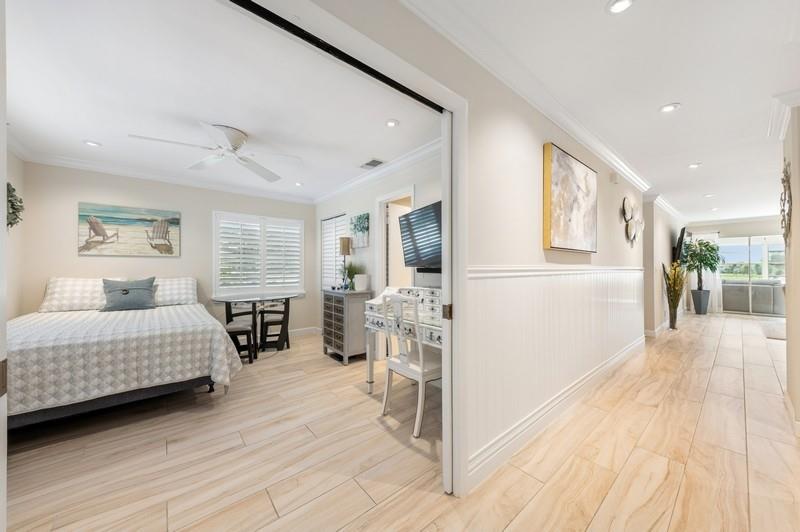 Image 5 of 20 For 13578 Via Flora  E