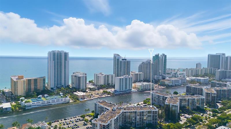 Details for 1000 Parkview Dr  1030, Hallandale Beach, FL 33009