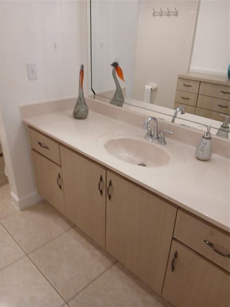 Image 11 of 14 For 1893 Ocean Dr 201