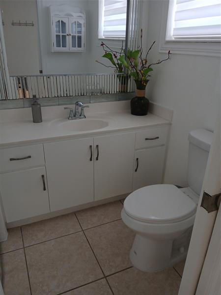 Image 13 of 14 For 1893 Ocean Dr 201