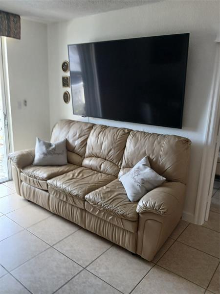 Image 8 of 14 For 1893 Ocean Dr 201