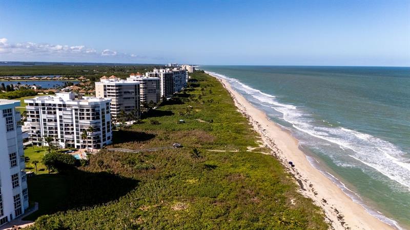 Image 4 of 41 For 2800 Highway A1a  408