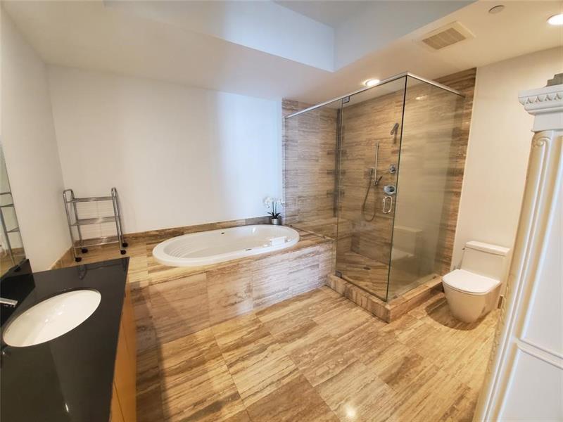 Image 21 of 21 For 15901 Collins Ave  2903