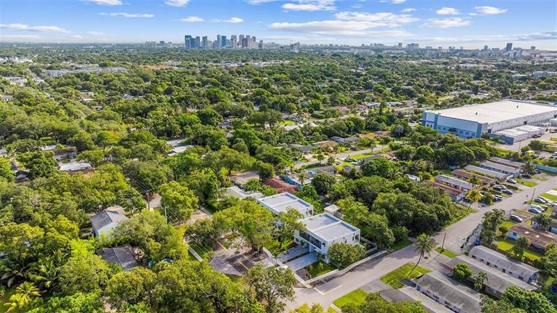 Image 36 of 36 For 3300 15th Ave