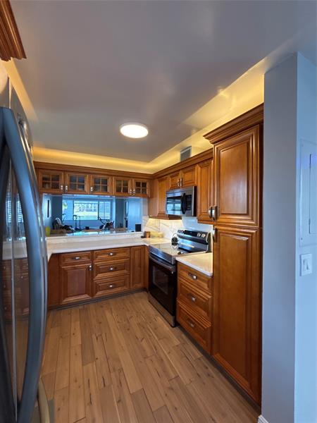 Image 9 of 27 For 10724 Clairmont Cir  10724