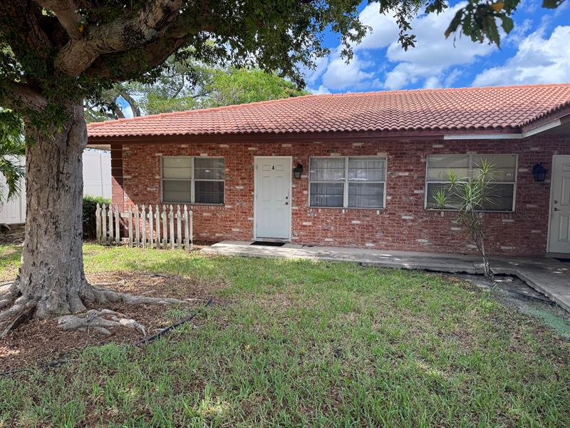 Details for 1901 29th St  4, Lighthouse Point, FL 33064