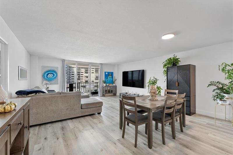 Image 11 of 36 For 1900 Ocean Blvd  10j