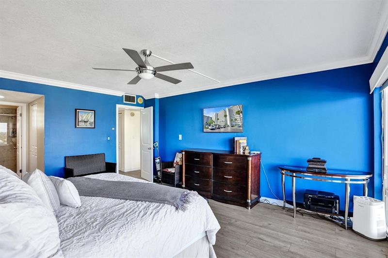 Image 26 of 63 For 801 Federal Hwy  Ph-14