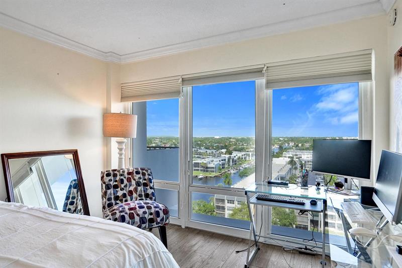 Image 29 of 63 For 801 Federal Hwy  Ph-14