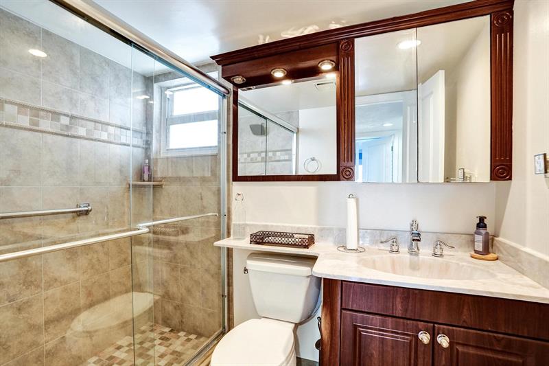 Image 30 of 63 For 801 Federal Hwy  Ph-14