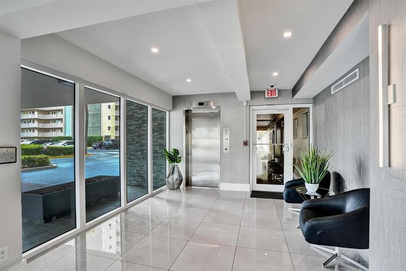 Image 49 of 63 For 801 Federal Hwy  Ph-14