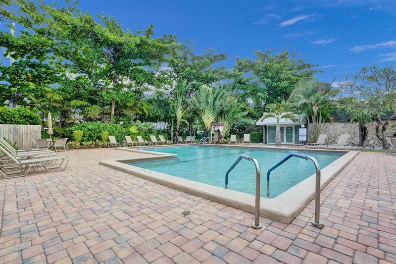 Image 50 of 63 For 801 Federal Hwy  Ph-14