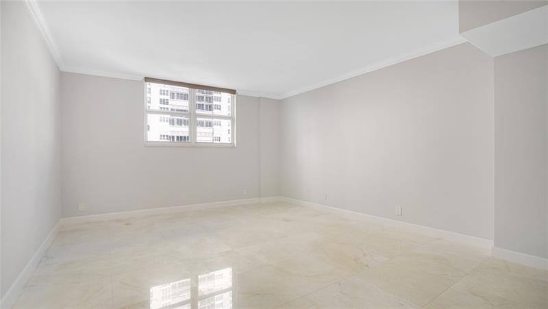Image 18 of 42 For 4250 Galt Ocean Dr  4j